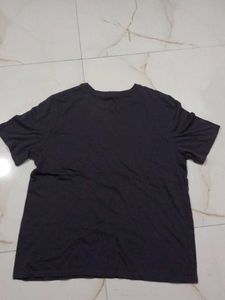 Basic Dark Grey T-Shirt