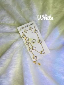 Elegant Clover Jewelry Set