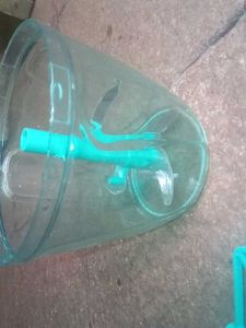 Manual Food Chopper also provides whisking