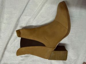 Tan/Brown Chelsea Ankle Boots with Block Heel