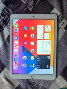 Apple iPad