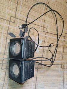 Bluetooth And Aux Speaker