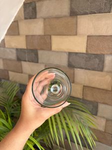 Set of 2 Wine Glasses