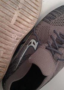 shoes and Mojadi 3 pis