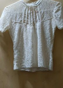 White Lace high necklineTop🐻‍❄️