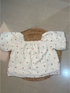 Cute Puff Sleeve Floral Top