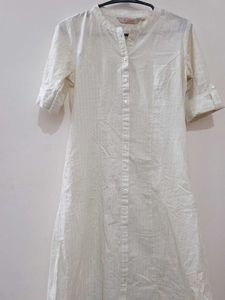 size-xs Fusion White Kurta with Subtle Sparkle