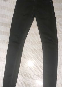 Women Skinny Black Jean's