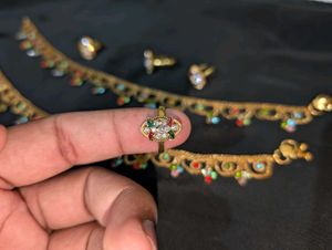 Gold Anklets with Toe-Rings