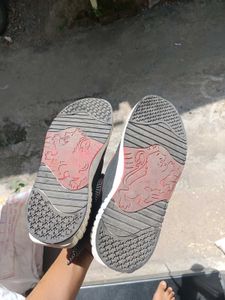 Men's Black and White Sneakers
