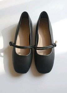 Black Mary Jane Flats