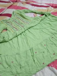 Elegant Tiered Anarkali Kurta