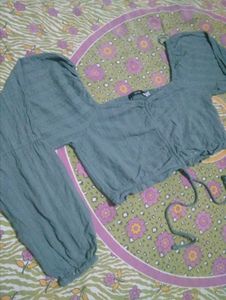 Chic Square Neck Crop Top