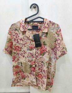 Calvin Klein Floral Button-Up Shirt - L