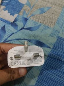 Honor Switching Power Adapter
