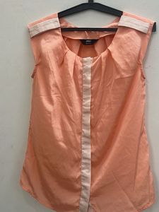 Elegant Peach Sleeveless Top