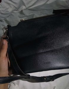 Black Faux Leather sling bag ✨👜
