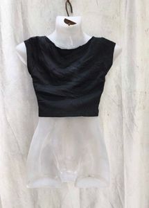 I. Chic Black Ribbed Sweetheart Crop Top