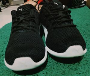 Puma Men's Casual Shoes. Like New. Good Condition.