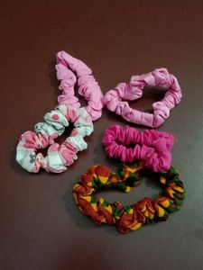 Set of 4 Cute Scrunchies
