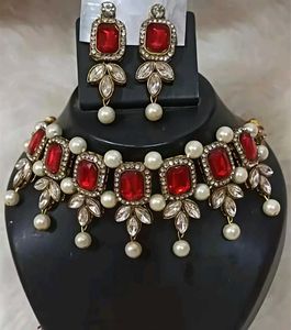 Stunning Red & Pearl Necklace Set