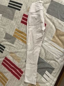 Casual Off-White Jeans