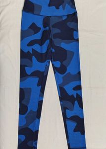 Rock Paper Scissors Camo Leggings