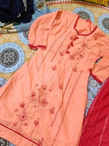 drss Embroidered Kurta Set