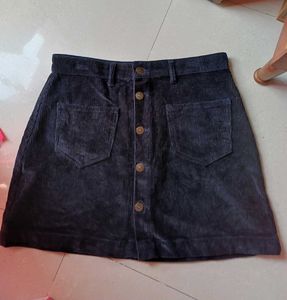 Only velvet short skirt