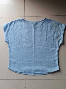 Baby Blue Textured Cropped Tee
