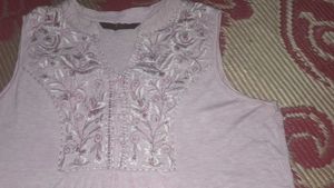 Embroidered Sleeveless Kurta Top