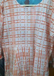 Elegant Floral Print Kurta