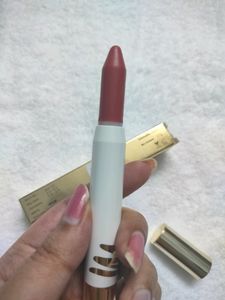 Myglamm Perfect Curves Crayon Lipstick (New)