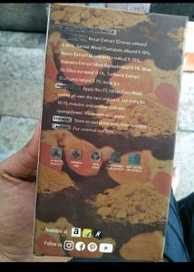 SANDAL WOOD UBTAN FACE PACK
