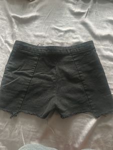 jet black denim shorts