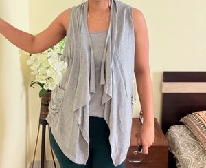 Sleeveless Grey Layering Vest