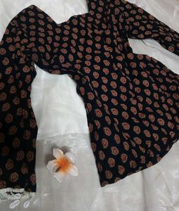 blue Print Top with Shells