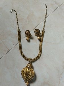 Gold Toned Necklace & Earring Set