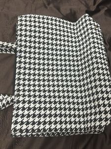 Houndstooth Tote Bag