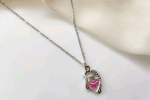 Necklace With Heart Pendent