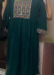 Brand New Stitched bottle green Colour Suit With e