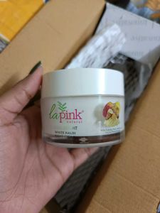 La Pink White Haldi Night Cream