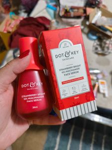 Dot & Key Strawberry Bright Face Serum