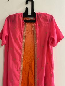 Kurti With Traditional Shrug