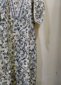 Floral Print Kurta set with trouser (totally new)