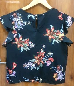 M SIZE 34 Bust Navy Blue Floral Top
