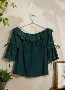 Chic Off-Shoulder Ruffled Top