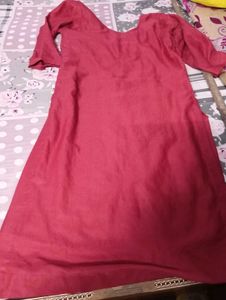 Maroon Kurta Set with Green Embellishments