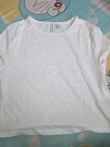 White H&M Basic T-Shirt