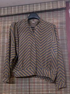 Chic Chevron Print Button-Up Blouse